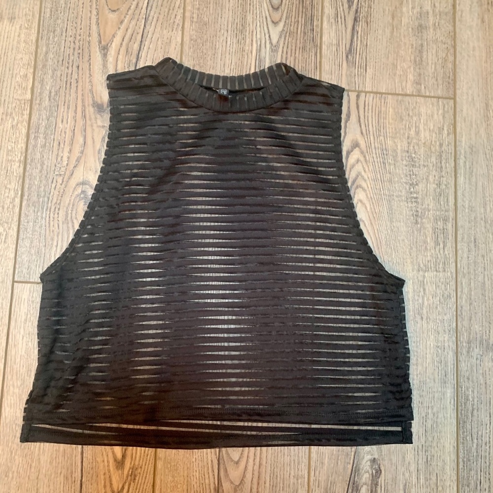 Onzie crop top